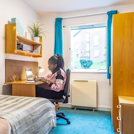 Broadgate Park Beeston Nottingham Apartment Exterior photo